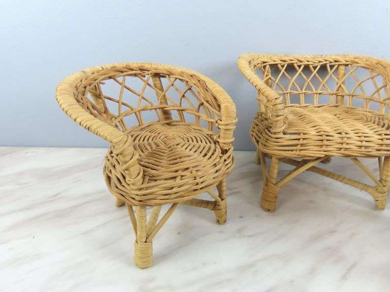 4 Pieces of Wicker Doll Furniture