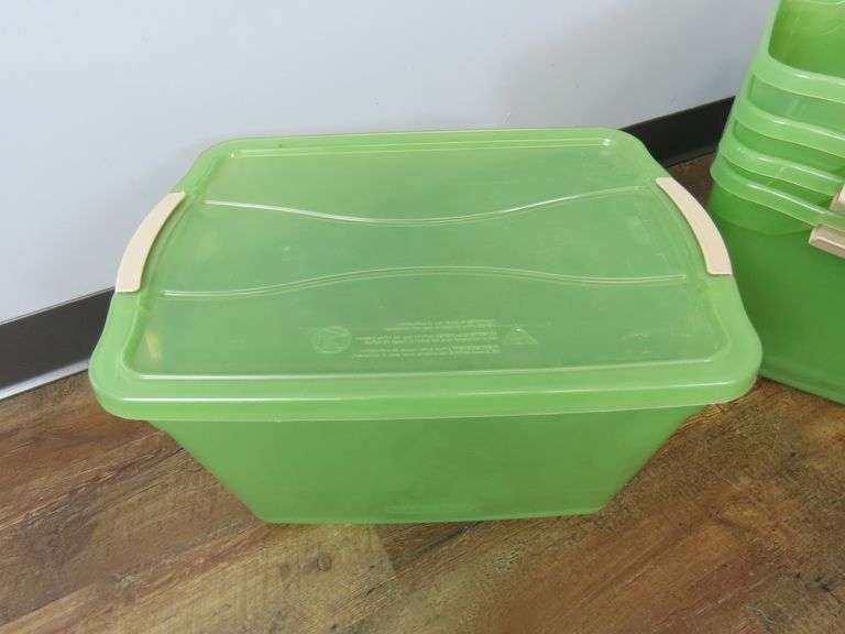 Lot of 5 Small Rubbermaid Storage Totes