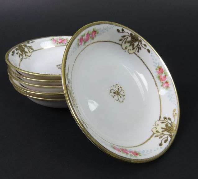 Lot of 6 Antique Handpainted Nippon Berry Bowls