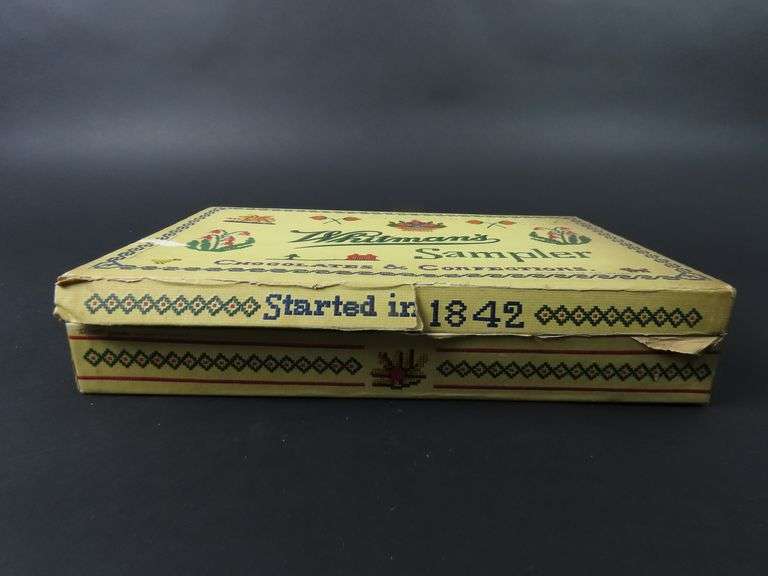Box of Vintage Hand Clipped & Handwritten Recipes