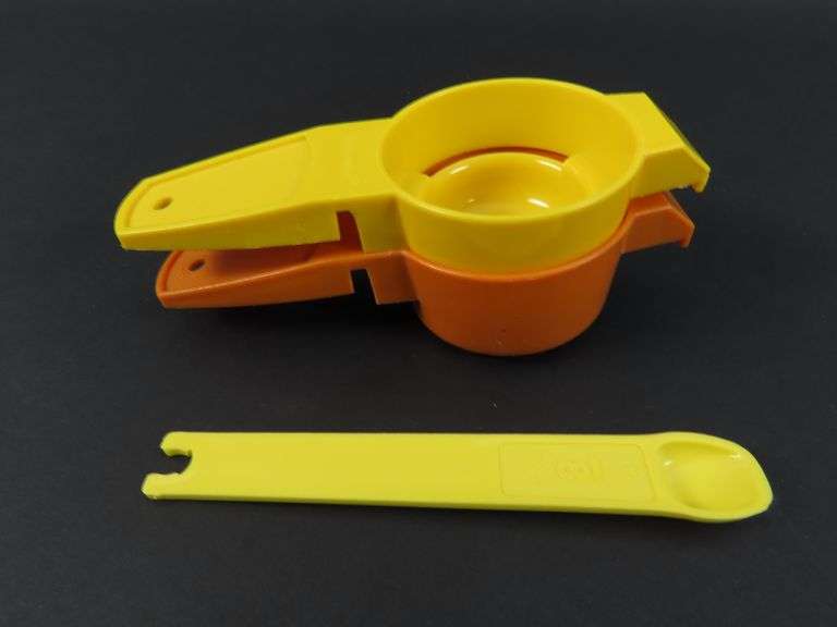 Lot of 7 Tupperware Lidded Ramekins with Egg Separator, Mini Strainer and 1/8 Teaspoon