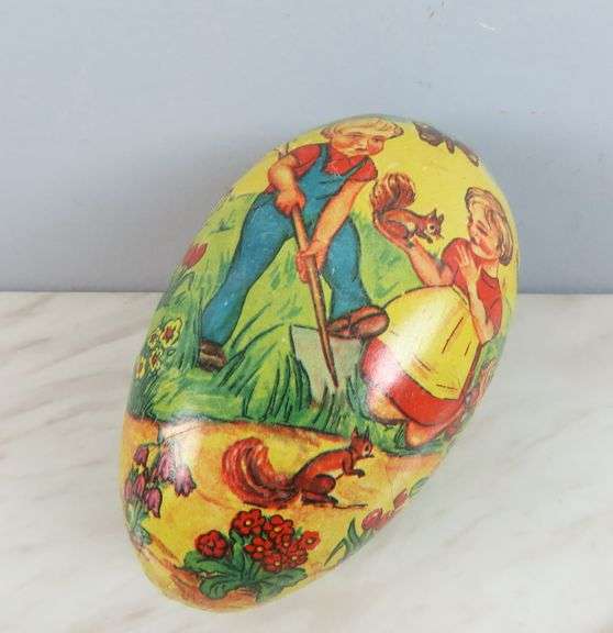 Vintage Nesting Egg Toy / Décor - Made in East Germany