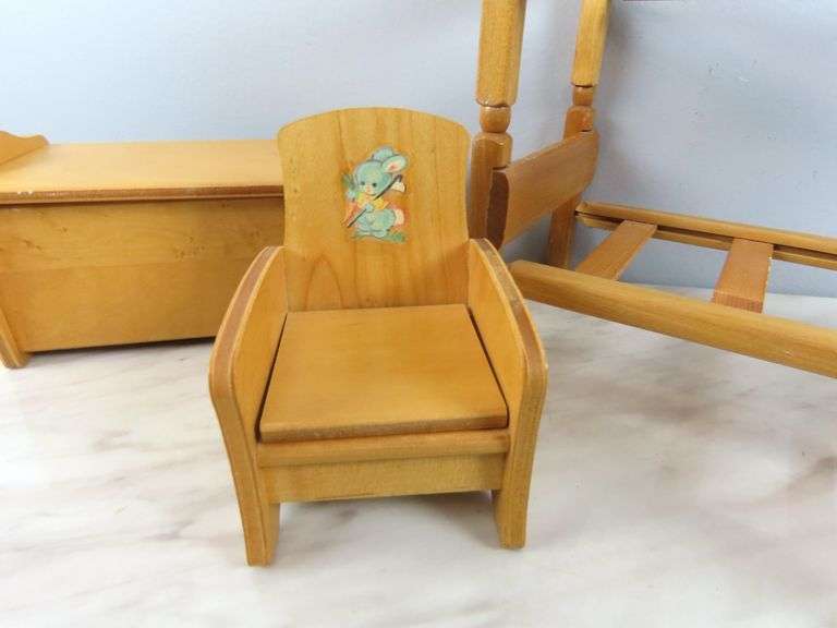 Vintage Strombecker Wooden Bunkbed, Chair & Chest
