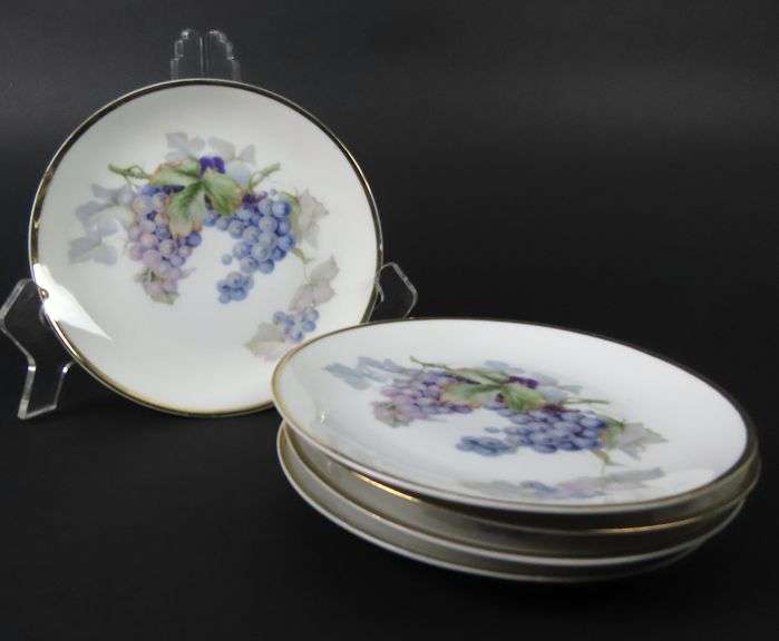 Lot of 5 Victorian ZS & Co. Bread Plates