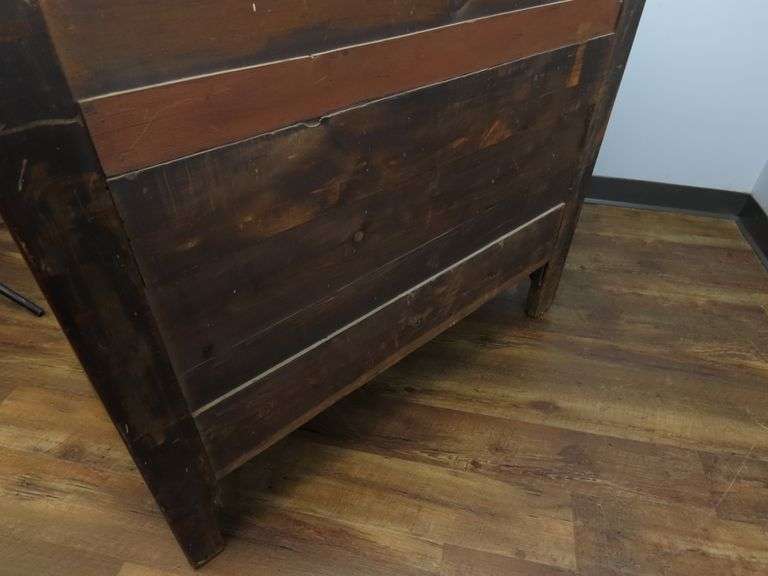 Antique Empire Style Mahogany Chest of Drawers