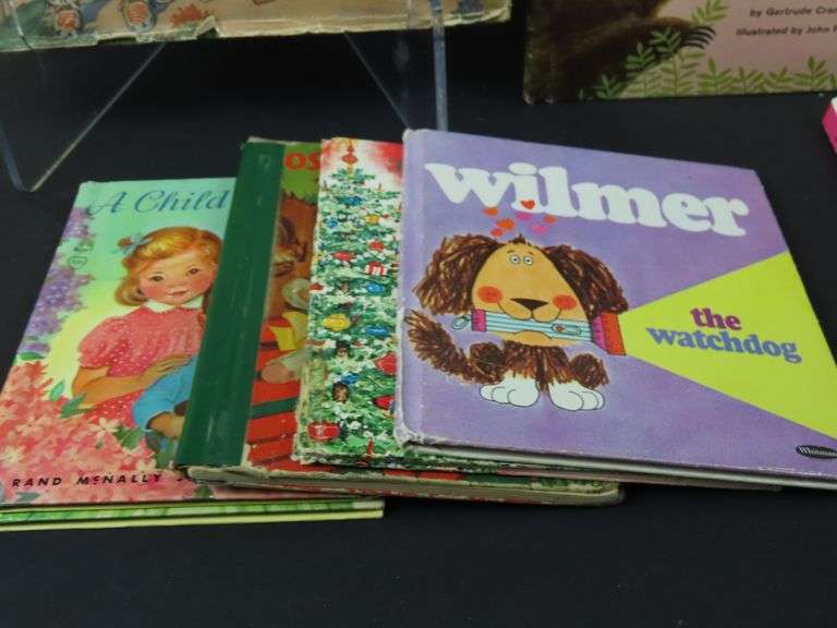 Big Lot of Mostly Vintage Children's Books