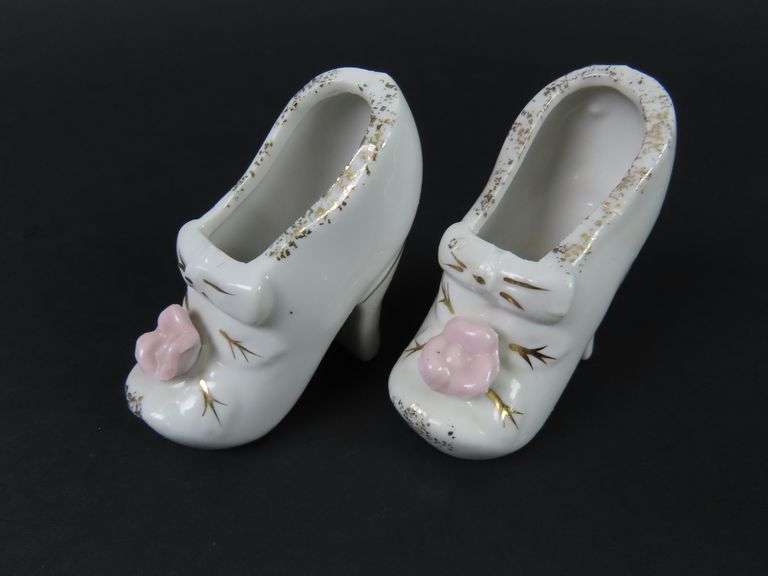 Lot of 2 Small Porcelain Shoes
