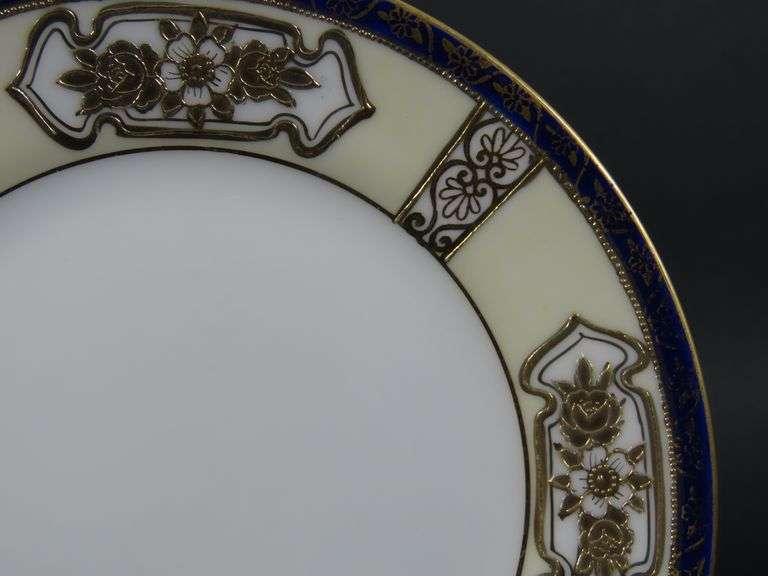 Noritake Handpainted 6.5" Plate - Made in Japan