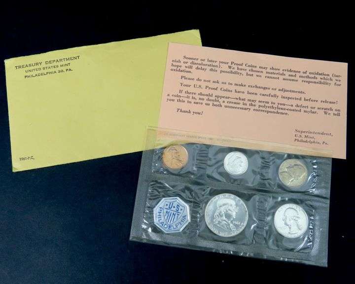 1061 Philadelphia Uncirculated Proof Set in Original Envelope