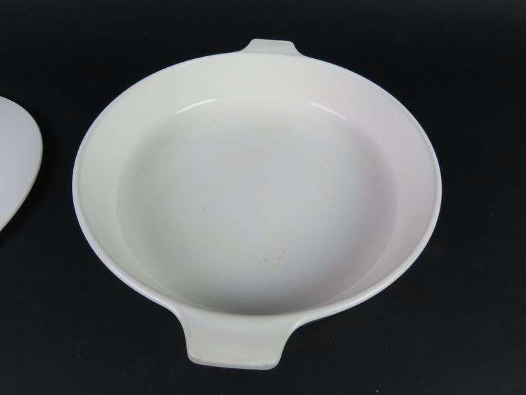 Corning Ware "Buffet Server" 10" Lidded Skillet
