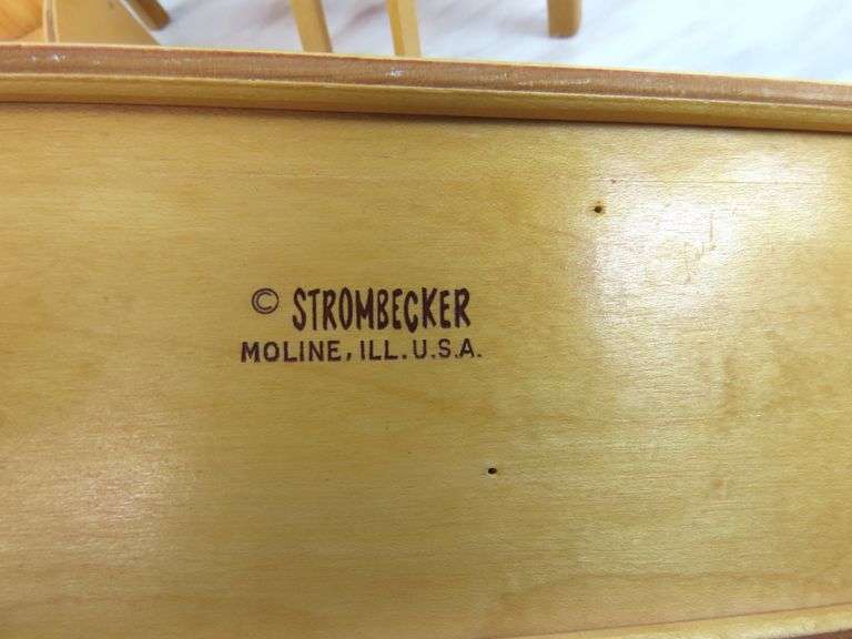 Vintage Strombecker Wooden Bunkbed, Chair & Chest