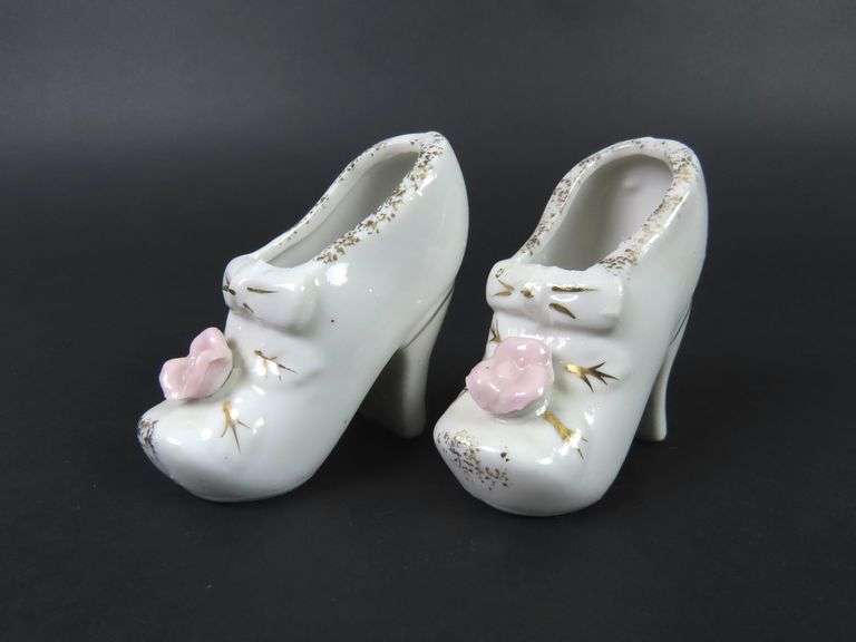 Lot of 2 Small Porcelain Shoes