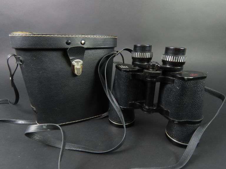 Vintage JC Penny Model 1504 Binoculars