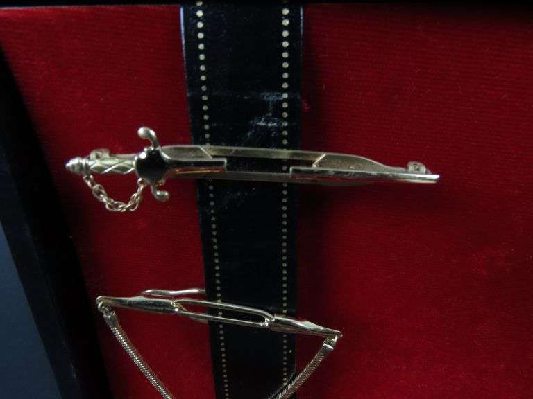 Vintage Men's Jewelry Box with Contents