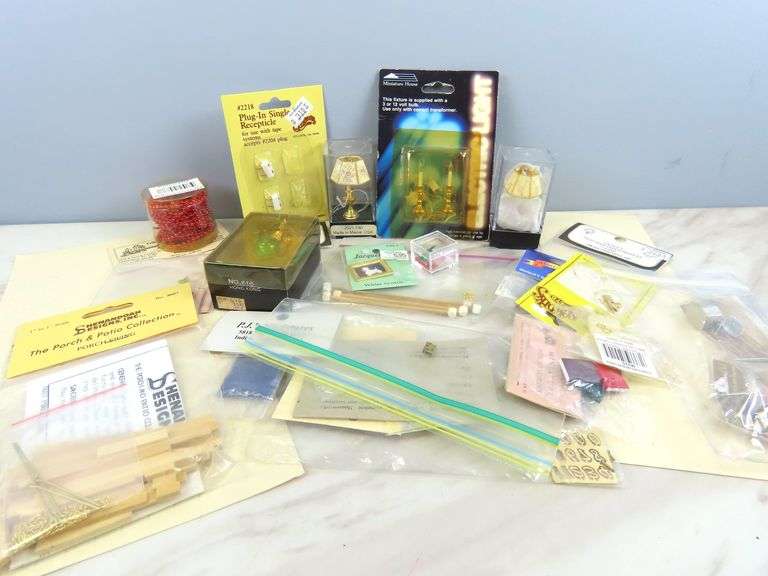 Big Lot of Doll House Miniatures with Lamps & Fixtures