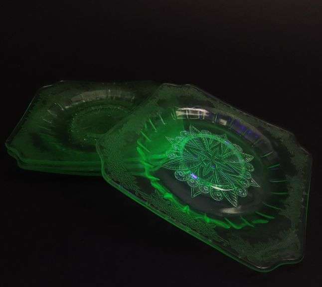 Lot of 4 Jeanette Glass "Adam" Uranium Square Saucers