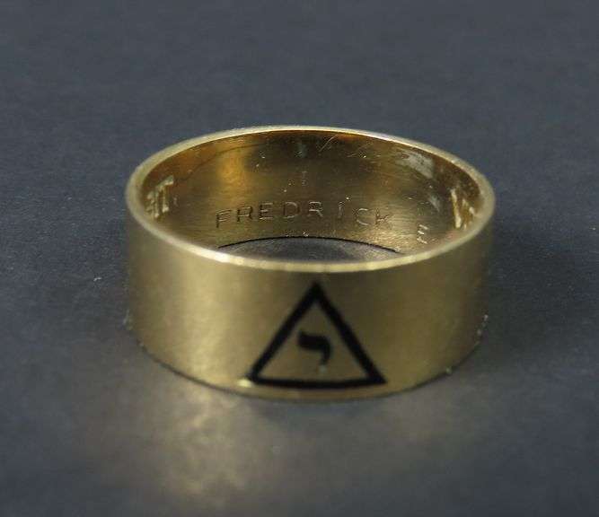 Men's 14K Ring - Size 10 - 5.6g