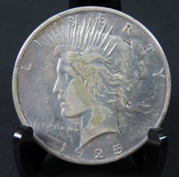 Circulated 1925 Peace Dollar Coin