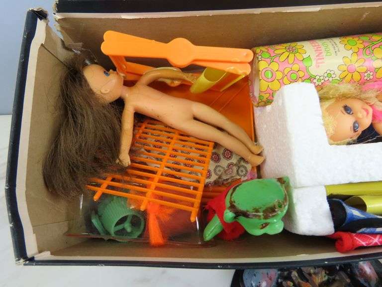 Box of Vintage Toys, Dolls & Accessories