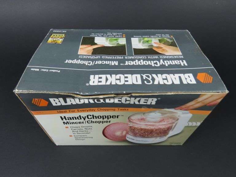 New Black & Decker Handy Chopper in Box