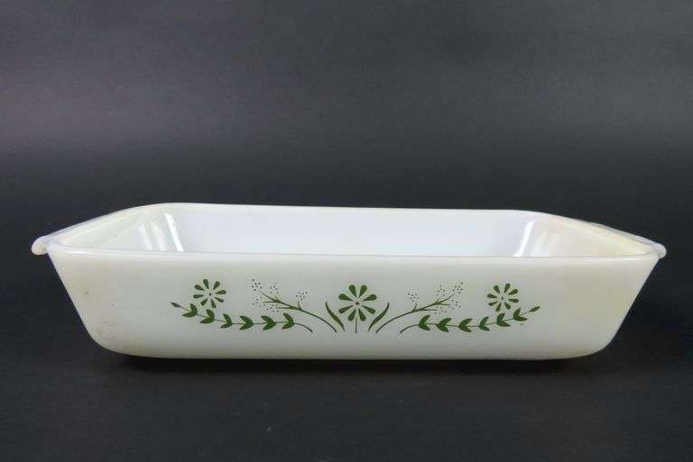 Vintage "Crazy Daisy" Oven-Proof Baking Dish