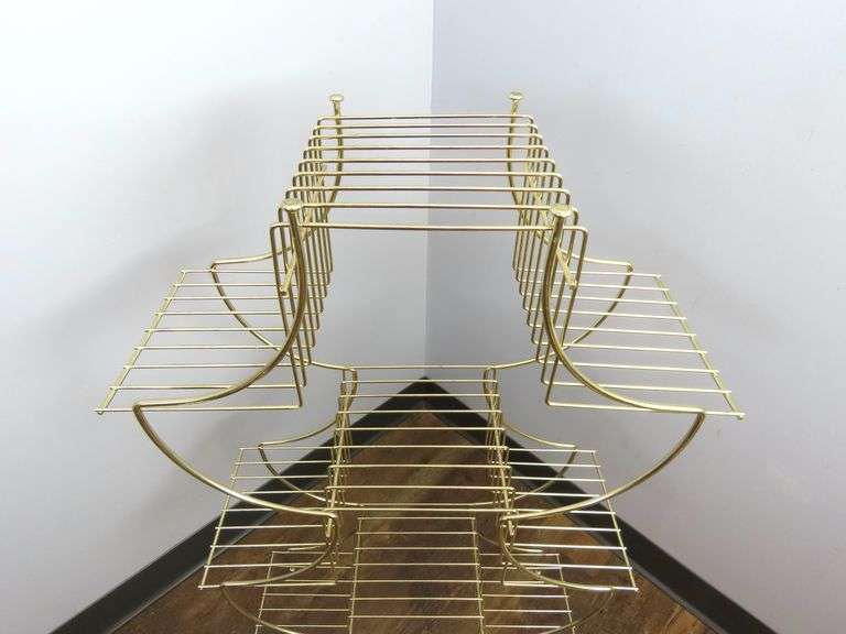 Retro Brass Tone Metal Plant Stand