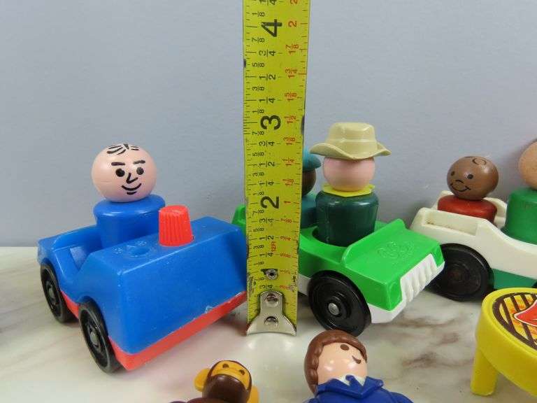 Lot of Fisher Price Cars with Little People