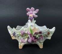 Beautiful Vintage Porcelain Basket Décor