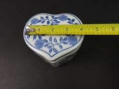 Lidded Porcelain Blue & White Trinket Box