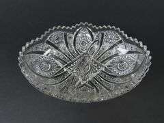 Beautiful Vintage "Daisy & Button Clear" Divided Relish Dish