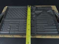 1985 John Wright Co. Cast Iron Gingerbread House Mold