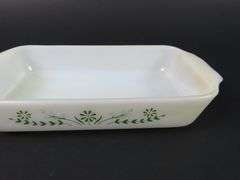 Vintage "Crazy Daisy" Oven-Proof Baking Dish