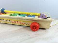Vintage Fisher Price "Pull-a-Tune" Musical Pull Toy