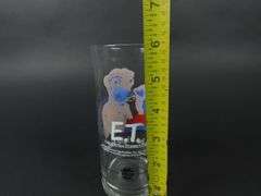 Vintage Pizza Hut Collectible "ET" Glass