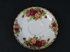 Royal Albert "Old Country Roses" Teacup & Saucer  - Made in England