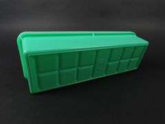 Vintage Tupperware Celery Container