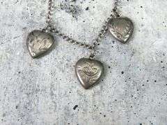 7" Sterling Silver Bracelet with Etched Heart Pendants - 8g