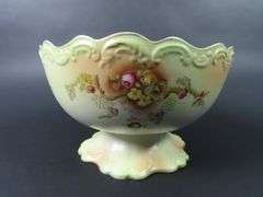 W&R Carlton Ware Stoke on Trent Centerpiece Serving Bowl