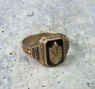 1953 10K Gold Class Ring - Size 9 - 4.7g