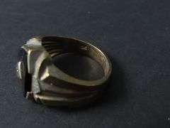 Men's 10K Gold Ring with Onyx - Size 10 - 8.5g