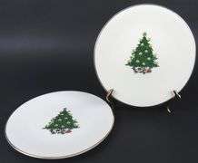 Lot of 2 -1982 BC Clark Christmas Dinner Plates