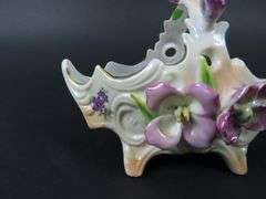 Beautiful Vintage Porcelain Basket Décor