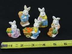 Lot of 5 Vintage Miniature Easter Bunny Figurines - Made in Taiwan