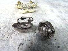 5 Pairs of Vintage Clip Earrings