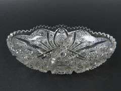 Beautiful Vintage "Daisy & Button Clear" Divided Relish Dish