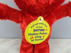 2002 Sesame Street Elmo Toy