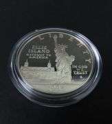 Lot of 2 1986 .900 Fine Silver Uncirculated Collector Coins in Case