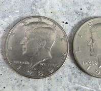 Circulated 1971 & 1989 Kennedy Half Dollars