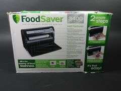 Foodsaver Model V3840 Vacuum Sealing System in Box