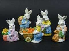 Lot of 5 Vintage Miniature Easter Bunny Figurines - Made in Taiwan